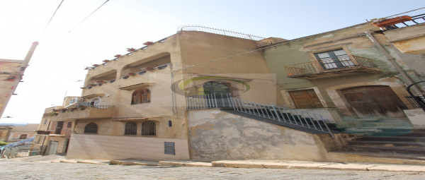 9 Amedeo, Catania, ,Palazzo,Vendita,Amedeo,1251