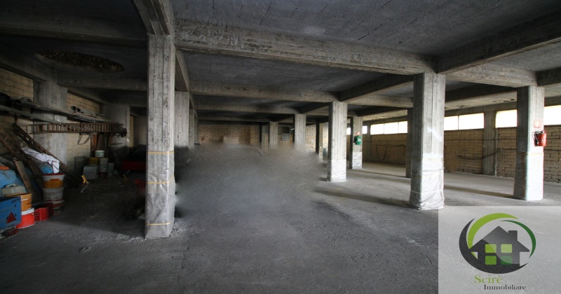 via Garibaldi, 0 , 0 ,0,Box/Garage,Vendita,via Garibaldi,0,1209