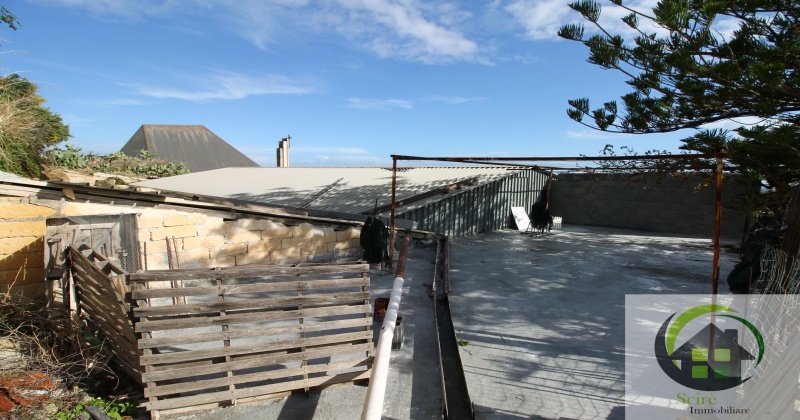 via Garibaldi, 0 , 0 ,0,Box/Garage,Vendita,via Garibaldi,0,1209