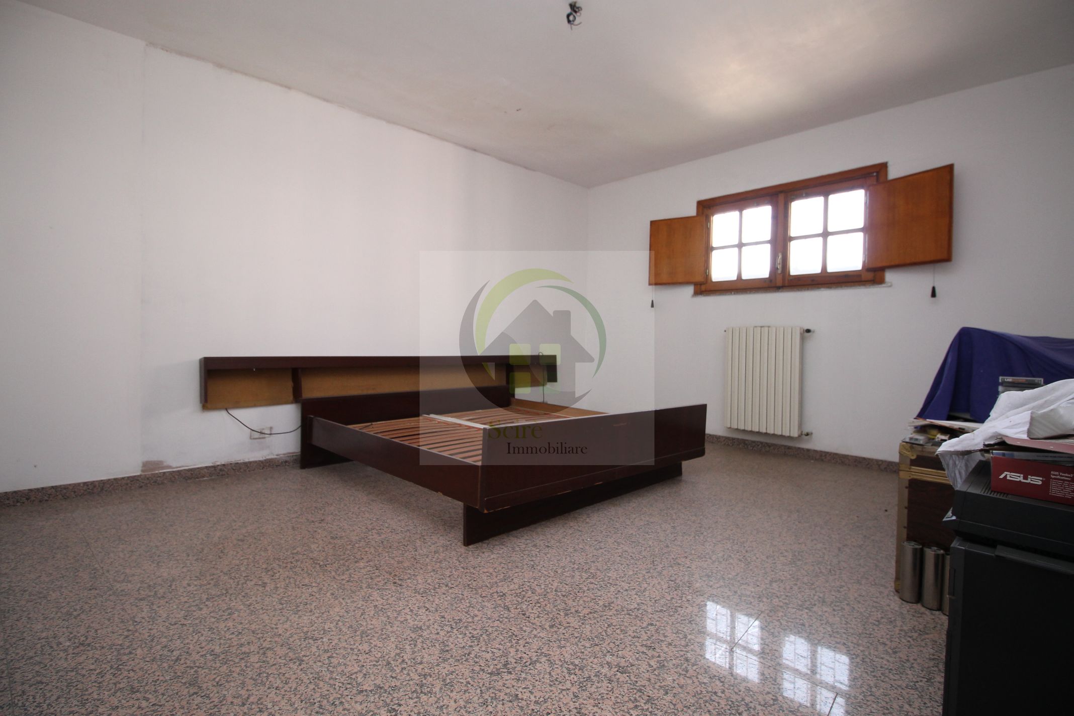 9 Amedeo, 0 , 0 ,0,Palazzo,Vendita,Amedeo,0,1251