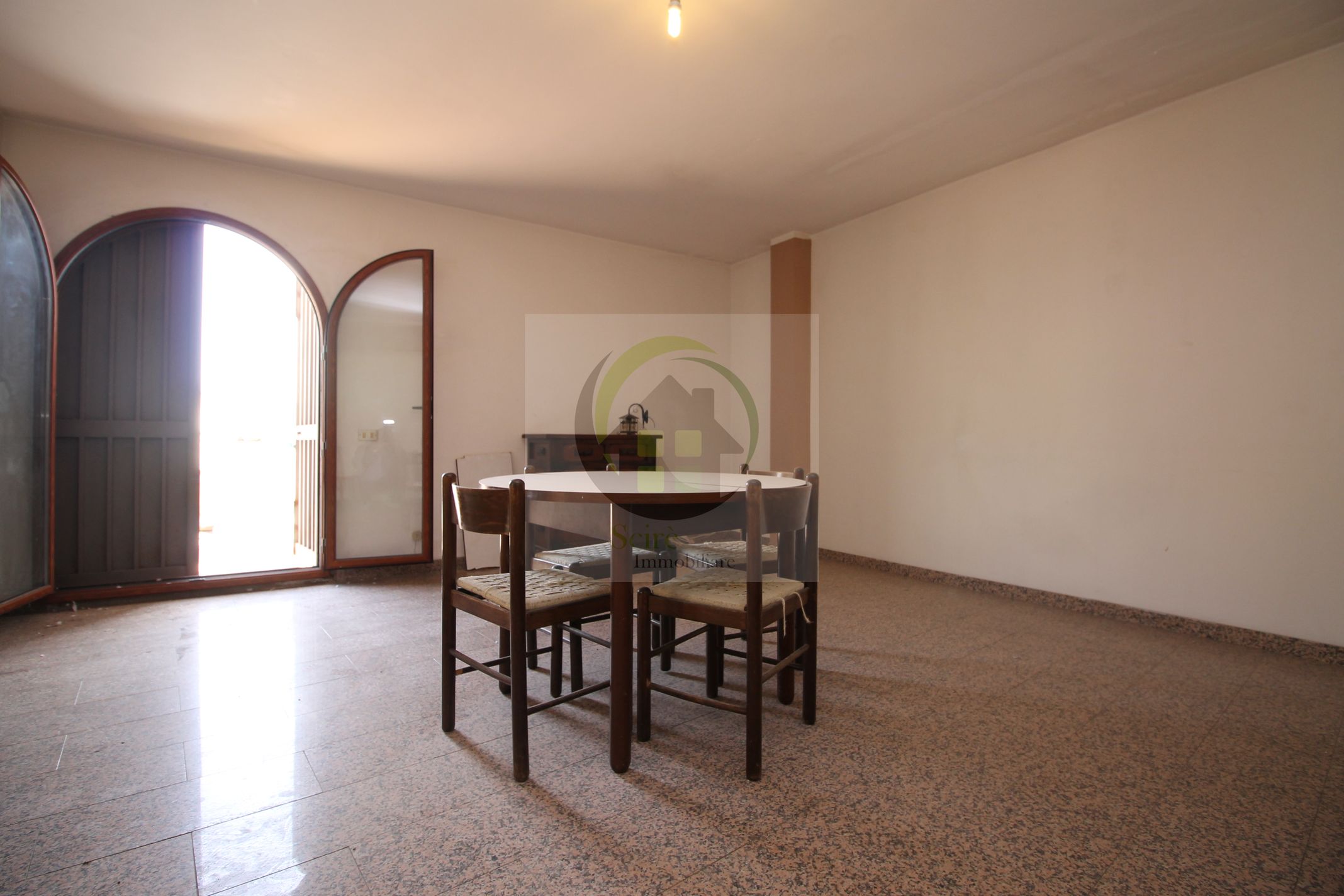 9 Amedeo, 0 , 0 ,0,Palazzo,Vendita,Amedeo,0,1251