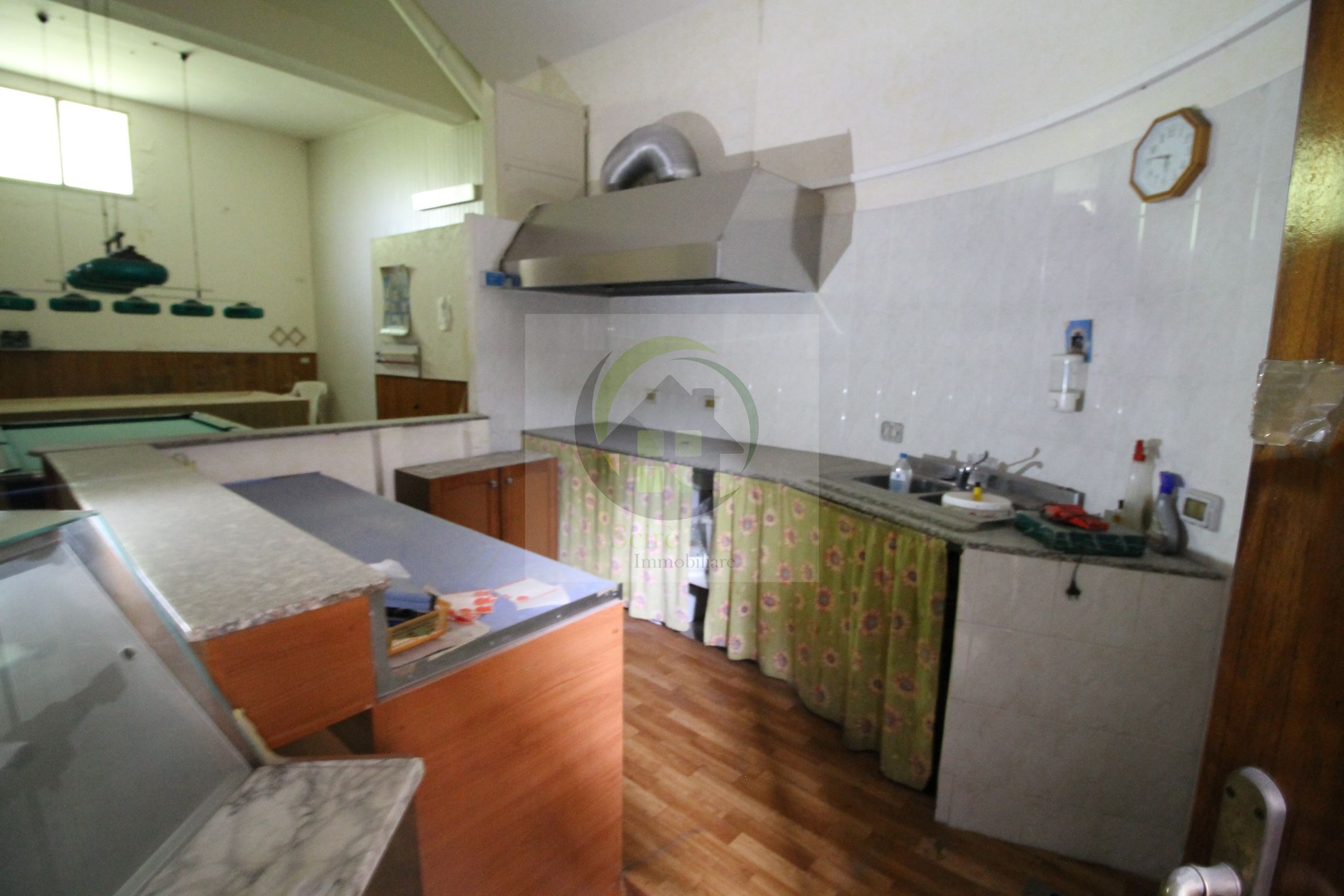 9 Amedeo, 0 , 0 ,0,Palazzo,Vendita,Amedeo,0,1251