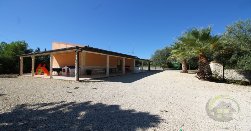 0 , 0 ,0,Villa,Vendita,0,1276