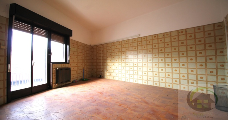 via Trento, 3 Stanze da Letto Stanze da Letto, ,20 BathroomsBathrooms,Apartment,Vendita,via Trento,1285