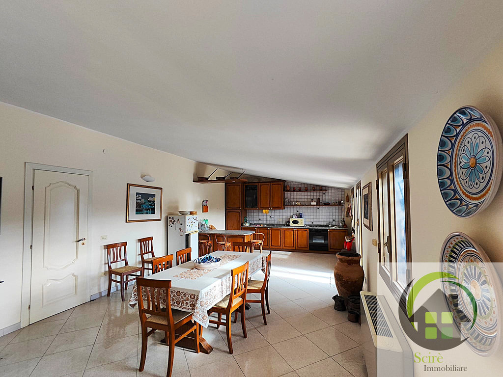 7 V Traversa, 95048, 0 , 0 ,0,Villa,Vendita,V Traversa,0,1304