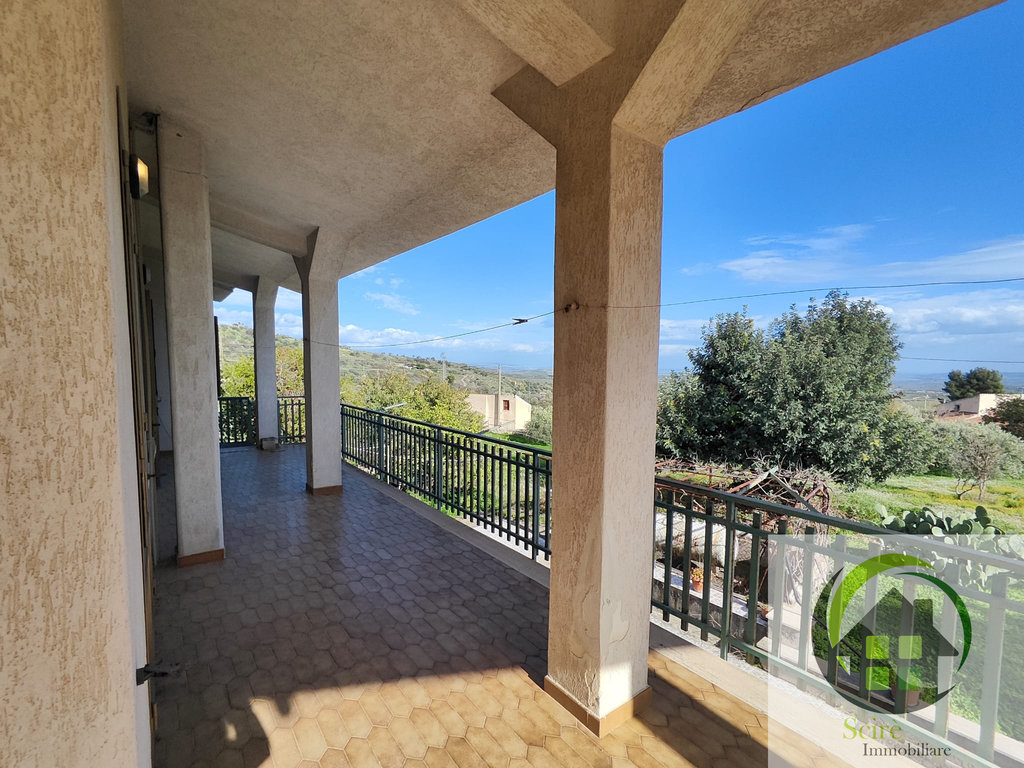 7 V Traversa, 95048, 0 , 0 ,0,Villa,Vendita,V Traversa,0,1304