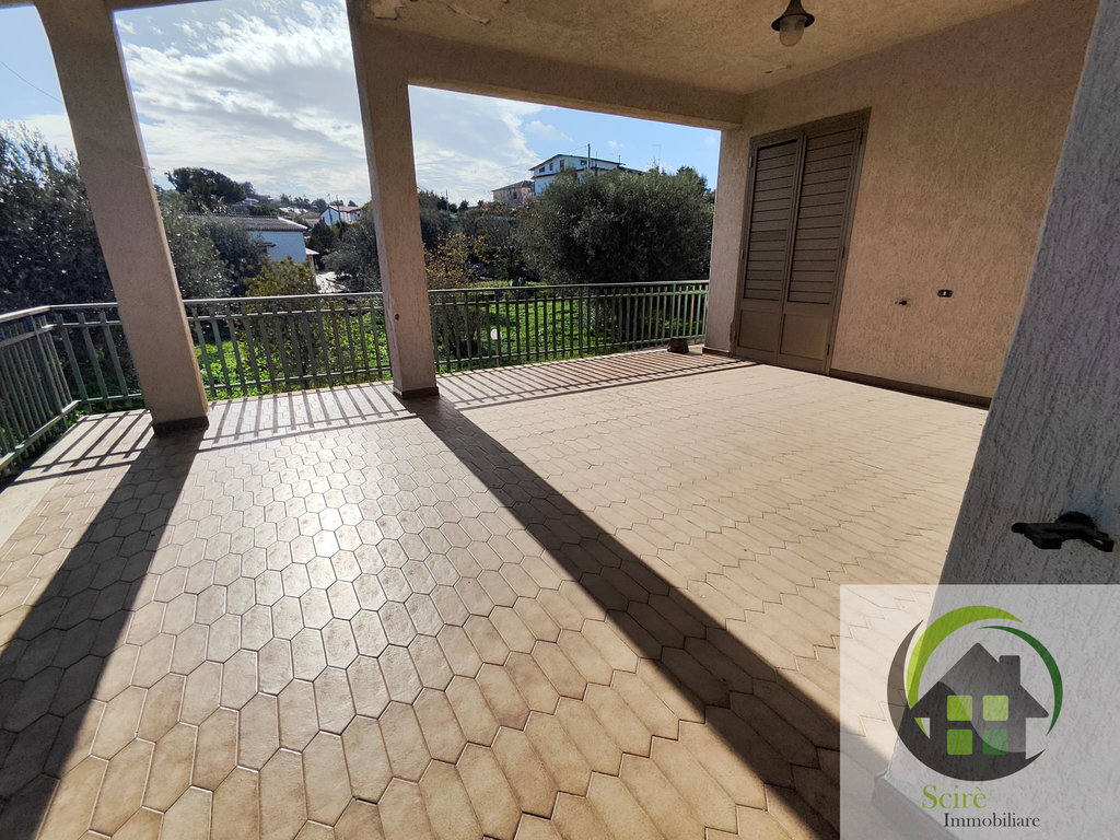 7 V Traversa, 95048, 0 , 0 ,0,Villa,Vendita,V Traversa,0,1304