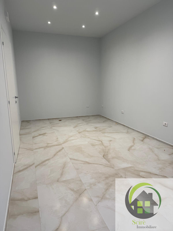 35 Niccolò Machiavelli, 95048, 0 , 0 ,0,Locale commerciale,Affitto,Niccolò Machiavelli ,0,1307