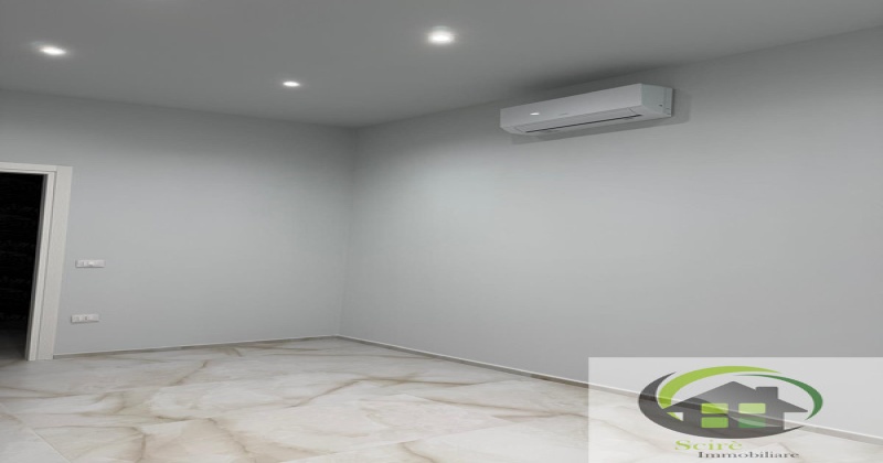 35 Niccolò Machiavelli, 95048, 0 , 0 ,0,Locale commerciale,Affitto,Niccolò Machiavelli ,0,1307