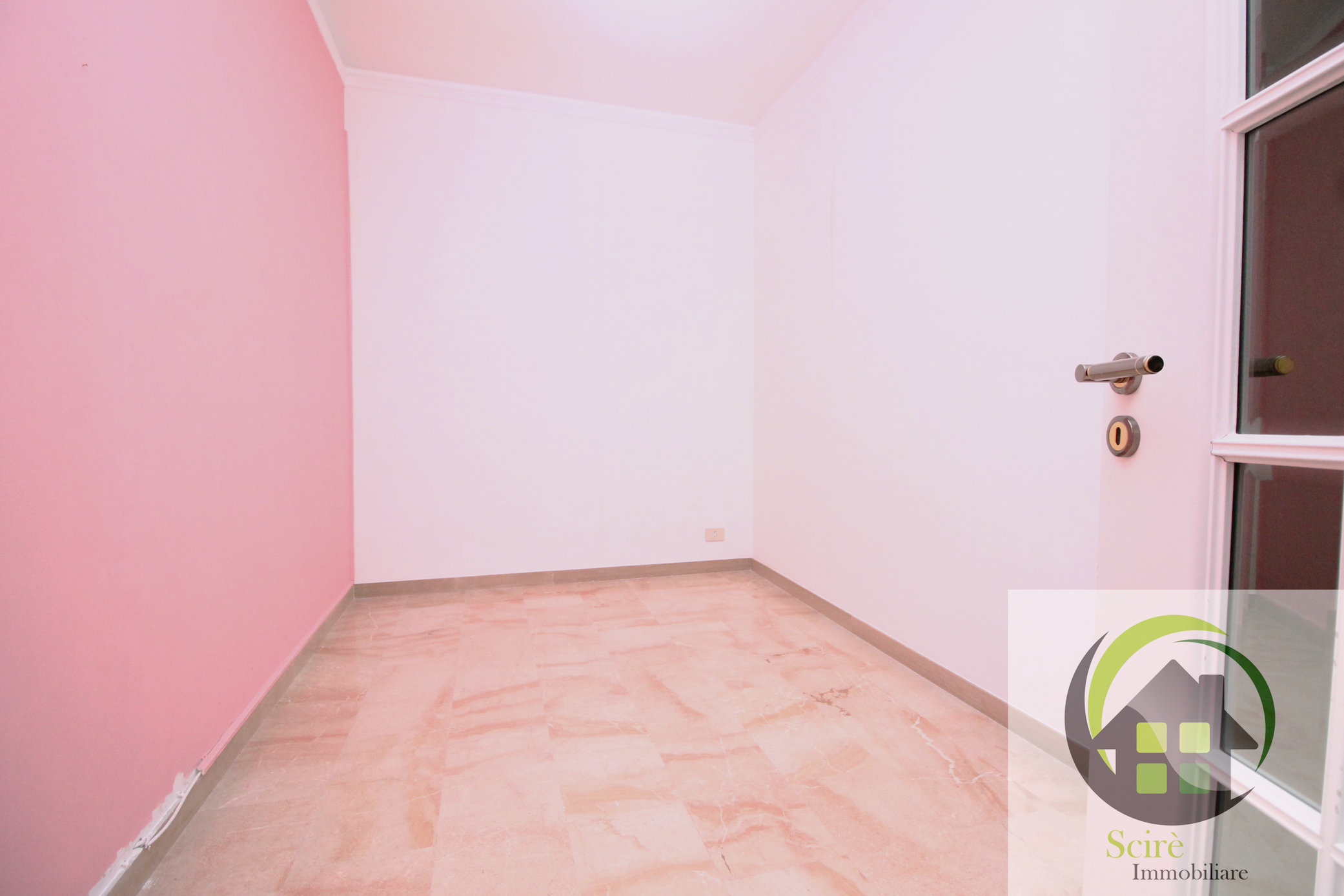 301 Via Statuto, 2 Stanze da Letto Stanze da Letto, 0 ,2 BathroomsBathrooms,Apartment,Vendita,Via Statuto,0,1311